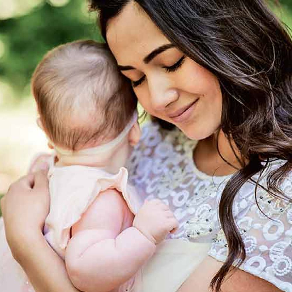 જોબન છલકે:માતૃત્વસુખ: નિ:સંતાન દંપતીના જીવનમાં આવેલું અણધાર્યું પરિવર્તન અને દત્તક પુત્રી શિવાંગીના આગમનની હૃદયસ્પર્શી વાત.