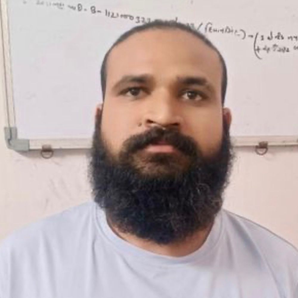 ગોડાદરા ડબલ મર્ડરકાંડ: બુટલેગર 'શિવા ટકલા' ફરાર, 20 હજારની ઉઘરાણીમાં અત્યાચાર ગુજારનાર વધુ 3ની ધરપકડ