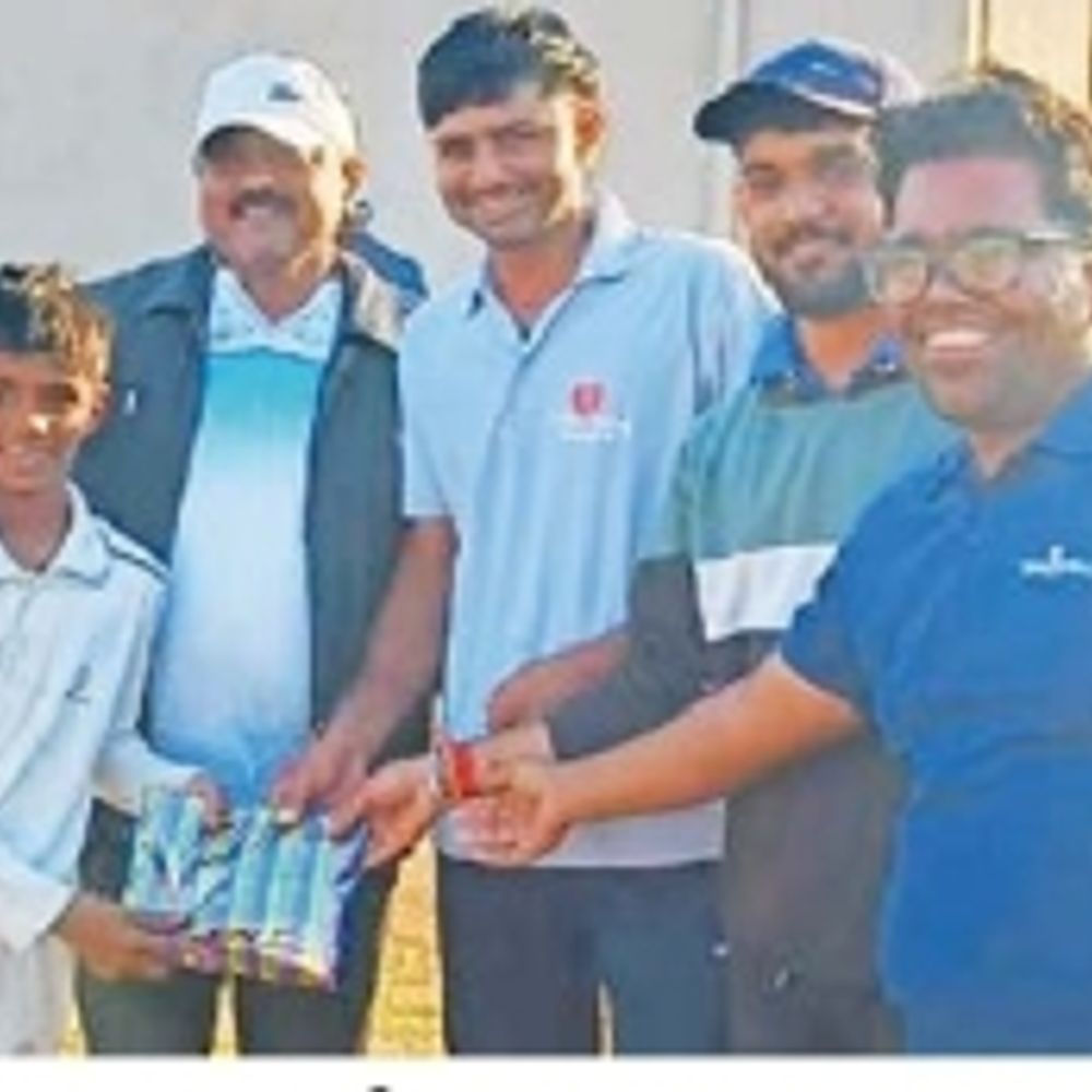 રેલવે ક્રિકેટ એકેડેમી ટીમનો દક્ષિણામૂર્તિ ક્રિકેટ એકેડેમી-એ ટીમ સામે વિજય.