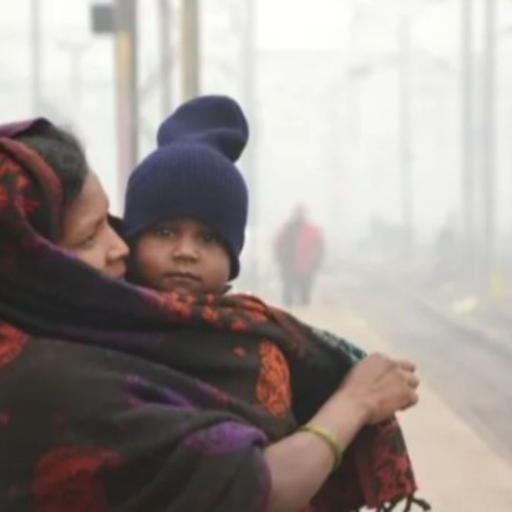 નલિયા 9.5 ડિગ્રી સેલ્સિયસ સાથે રાજ્યનું સૌથી ઠંડું શહેર, અમરેલીમાં 13.2 અને અમદાવાદમાં 15.3 ડિગ્રી તાપમાન નોંધાયું.