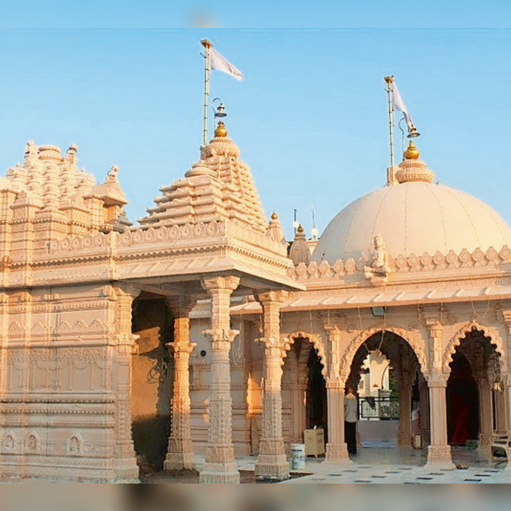 પાંચાળની ધરતી પાળિયાદ: લાખો ભક્તોની આસ્થાનું કેન્દ્ર વિસામણ બાપુની જગ્યા.