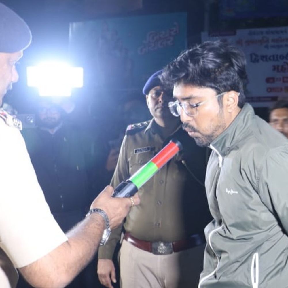 31st પહેલા ભાવનગર પોલીસ એક્શનમાં: નાકાબંધી, બ્રેથ એનેલાઇઝરથી ચેકિંગ, SP રસ્તા પર.