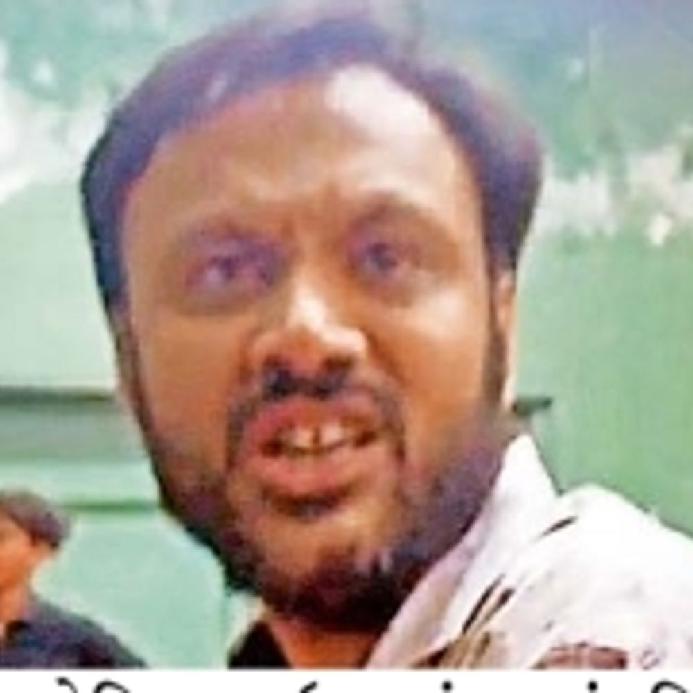 યુનિ. ગ્રાઉન્ડ વિવાદ: ABVP અને NSUIની જનતા રેડ, બહારના લોકોનો કબજો, તંત્રની નિષ્ક્રિયતાથી વિદ્યાર્થીઓમાં રોષ.