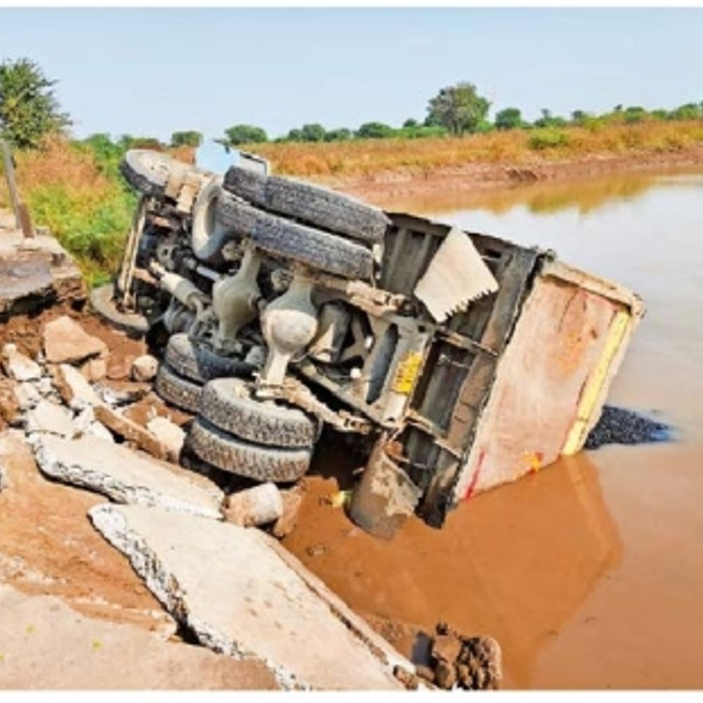 નબળી કામગીરી:વલભીપુર તાલુકામાં રોડ અને નાળાઓના કામમાં લોલમલોલ