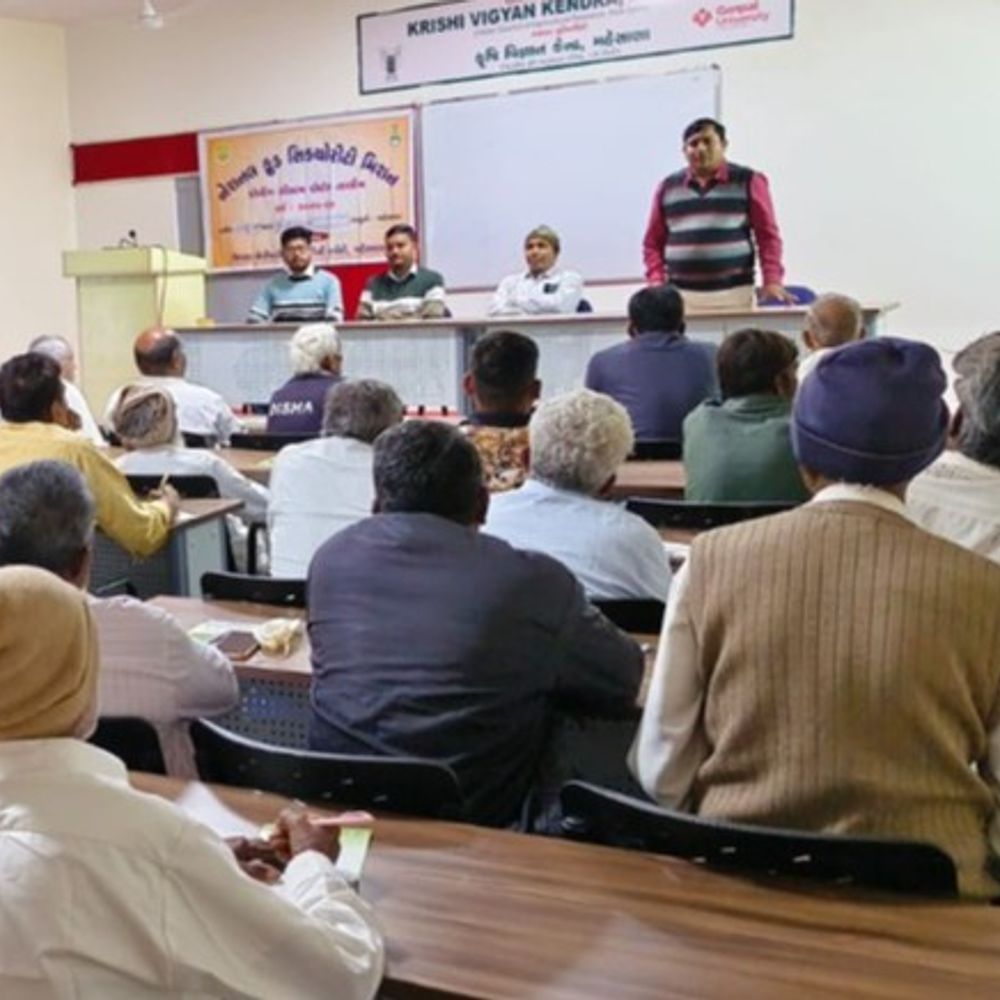 ખેરવા KVK ખાતે નેશનલ ફૂડ સિક્યુરિટી મિશન અંતર્ગત આખજ ગામના ખેડૂતો માટે આધુનિક કૃષિ તાલીમનું આયોજન.
