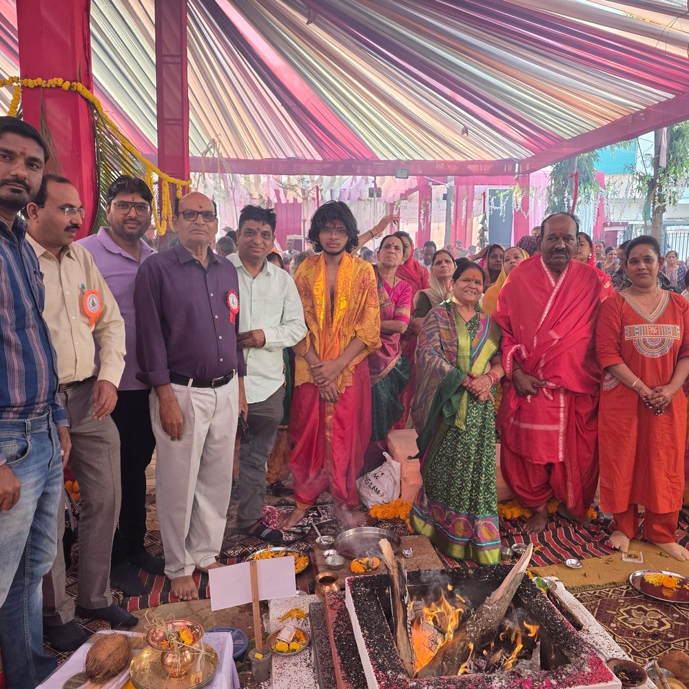 હિંમતનગરના ગોકુલેશ્વર મંદિરે 11 કુંડી મહારુદ્ર યાગ સંપન્ન:મંદિરના 25 વર્ષ પૂર્ણ થતા રજત જયંતી મહોત્સવ ઉજવાયો