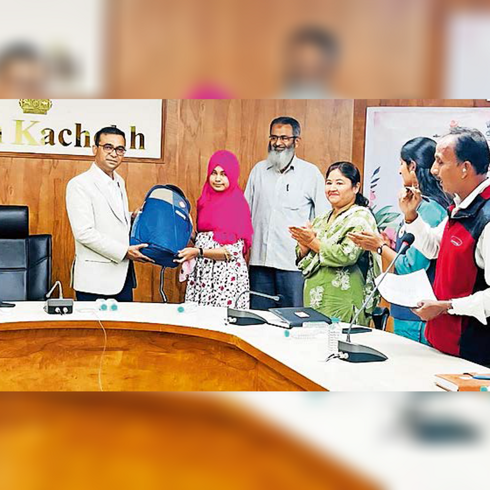 રાષ્ટ્રીય બાલિકા દિનની ઉજવણી: તેજસ્વી દીકરીઓનું સન્માન, બાળલગ્ન નાબૂદ કરવા હાકલ. Education KIT આપી સન્માનિત કરાયા.