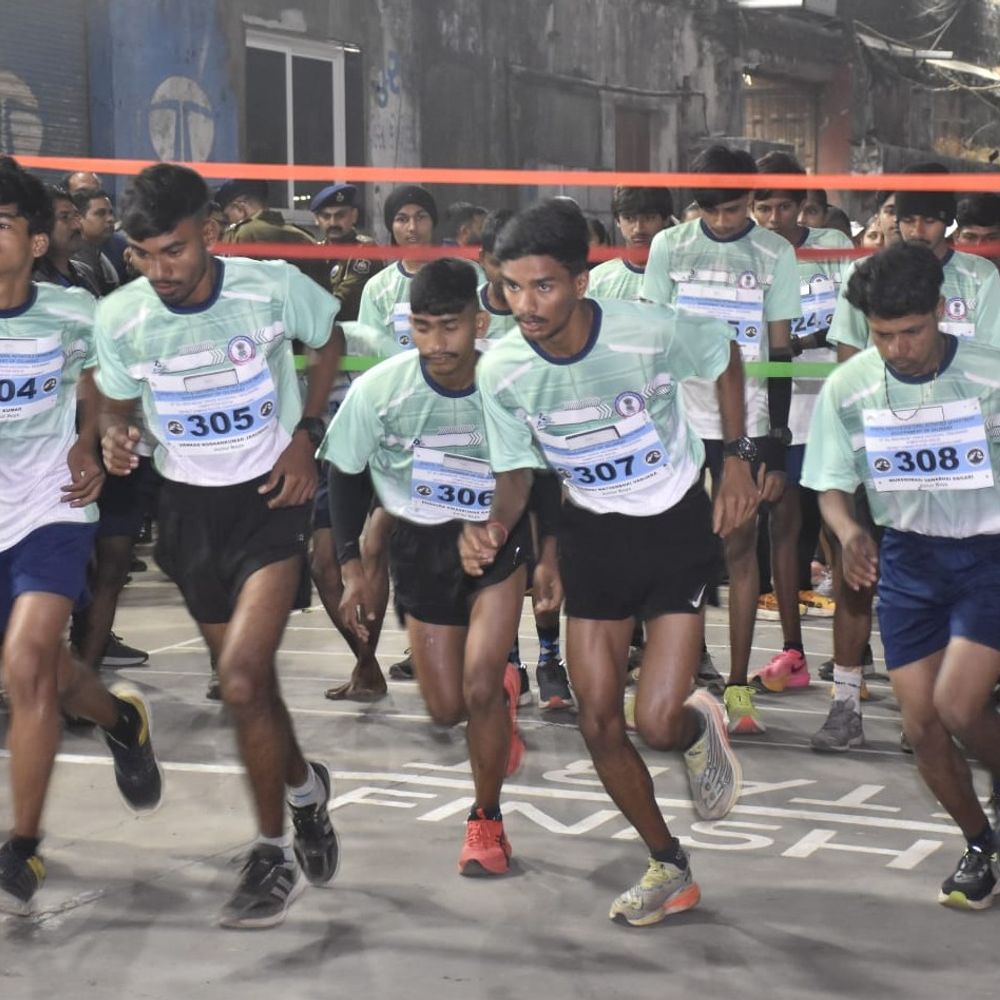 ગિરનાર સર કરવા 516 રમતવીરોની દોટ: 18મી અખિલ ભારતીય ગિરનાર આરોહણ-અવરોહણ સ્પર્ધા, જૂનાગઢમાં RFID ટેકનોલોજી સાથે શરૂ.