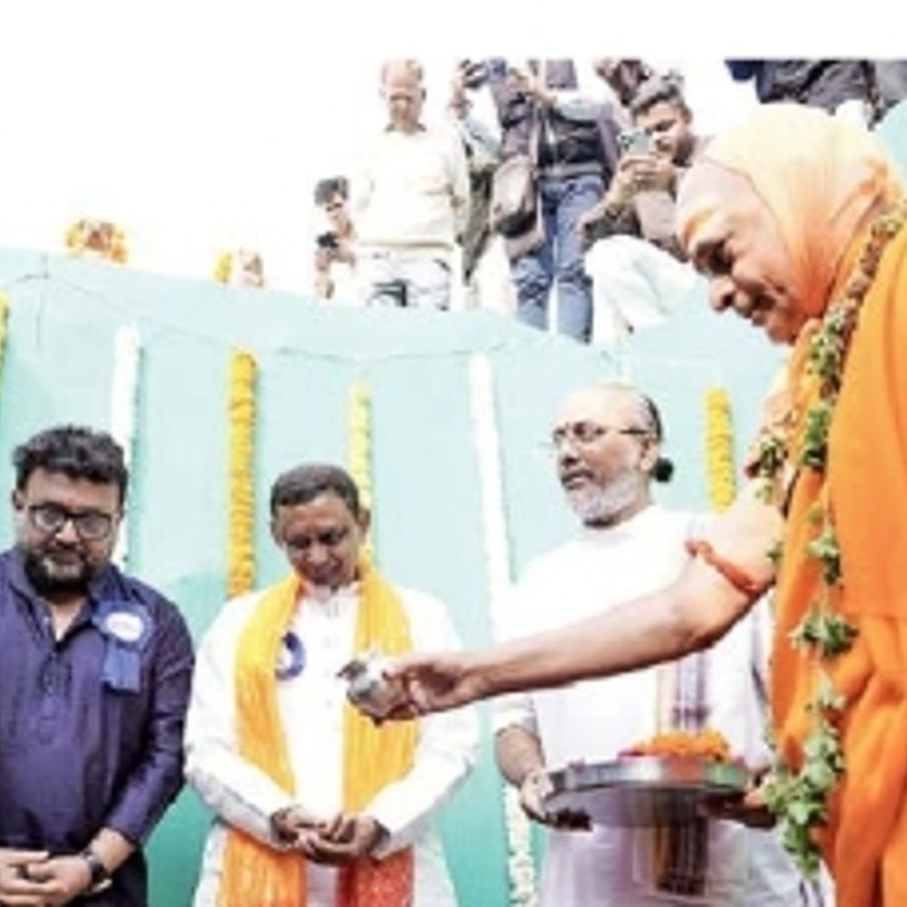 સૌરાષ્ટ્રનું પ્રથમ Palliative Care Center: કેન્સરના દર્દીઓ માટે આશાનું કિરણ, શારદાપીઠના શંકરાચાર્ય દ્વારા ખાતમુહૂર્ત.