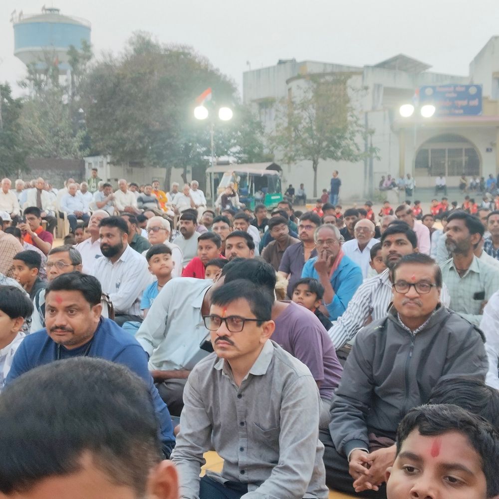 બોટાદમાં વિરાટ હિન્દુ સંમેલન: શાળાઓમાં રામાયણ, મહાભારત અને ક્રાંતિ ગાથા ભણાવવાનું આહ્વાન કરવામાં આવ્યું.