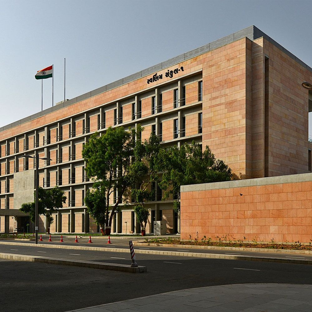 સ્થાનિક સ્વરાજ ચૂંટણી પહેલા સરકાર ACTION MODEમાં: કેબિનેટ બેઠકમાં વિકાસકામો અને બજેટ અમલવારી પર ચર્ચા.