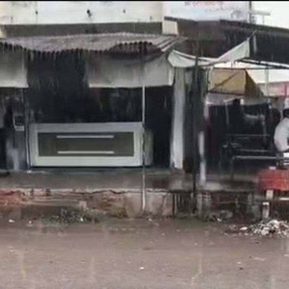 પંચમહાલ શહેરામાં કમોસમી વરસાદ: રેના-મોરવા સહિત ગામોમાં માવઠું, પાકને નુકસાનની ભીતિ.