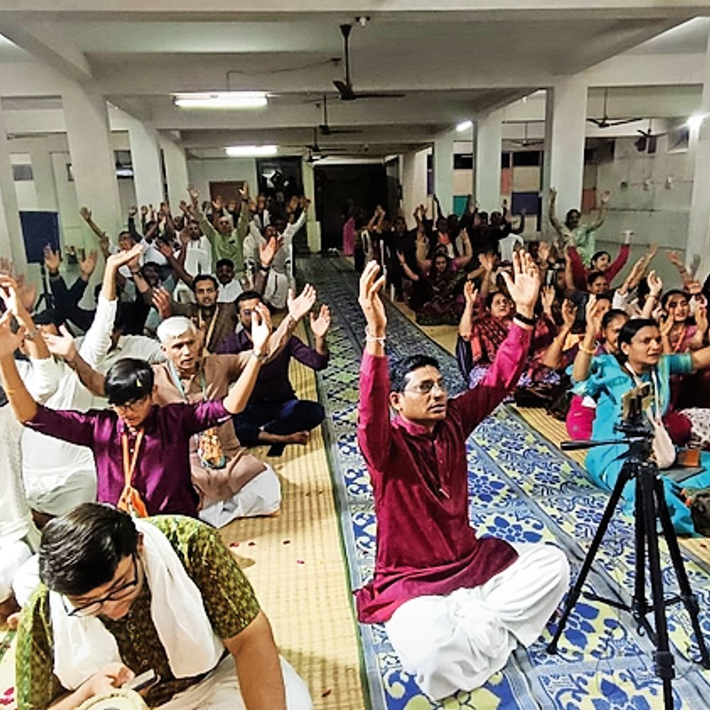 સુરેન્દ્રનગરમાં ISKCON દ્વારા નિત્યાનંદ ત્રયોદશીની ભક્તિપૂર્ણ ઉજવણી: હરિનામ સંકીર્તન અને દિવ્ય આનંદ છવાયો.