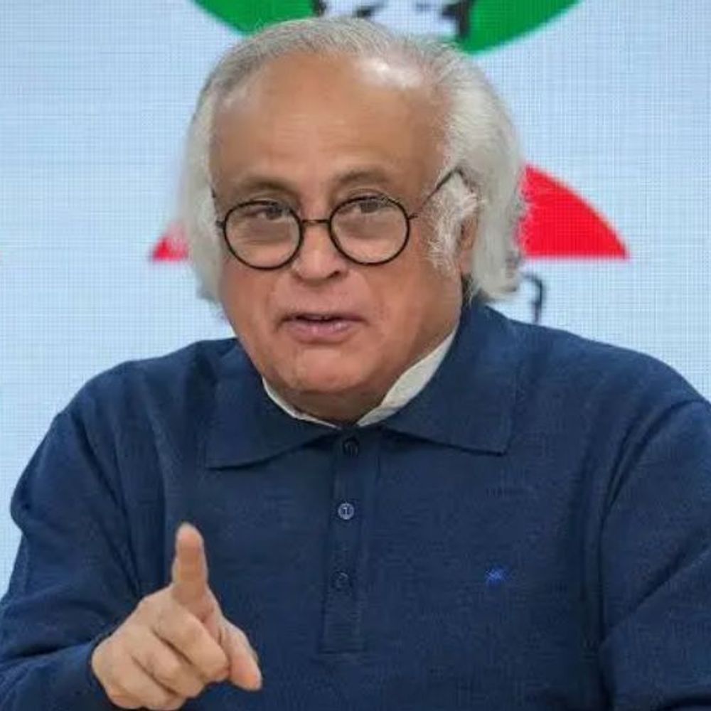 કોંગ્રેસે ભારત-અમેરિકા ટ્રેડ ડીલ પર PM મોદી પર નિશાન સાધ્યું, "મોગૈમ્બો ખુશ છે" ટિપ્પણી કરી.