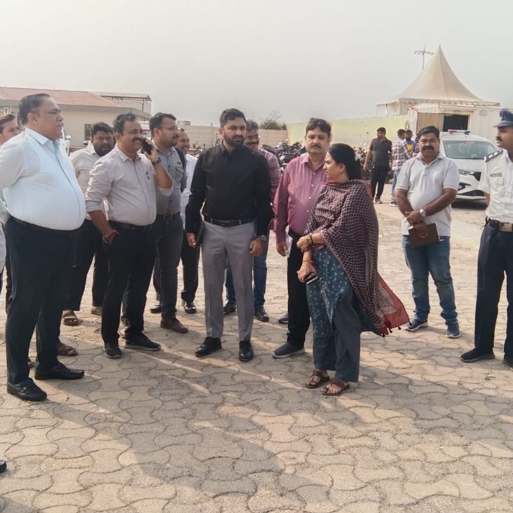 સોમનાથમાં મહાશિવરાત્રિની તૈયારી: કલેક્ટર દ્વારા સમીક્ષા, પોલીસ, વહીવટ અને ટ્રસ્ટનું સંકલન, સાંસ્કૃતિક કાર્યક્રમો અને શ્રદ્ધાળુઓ માટે આયોજન.