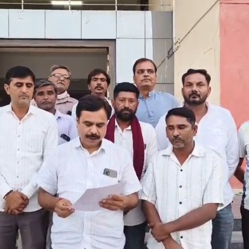 કોંગ્રેસનો મતદાર યાદીમાં ગેરરીતિનો આરોપ: Form-7ના દુરુપયોગ અંગે ચૂંટણી પંચને આવેદનપત્ર.