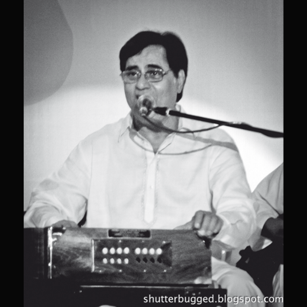 તર...બ...તર: ગઝલનો કરીએ ગુલાલ: હોઠોં સે છૂ લો તુમ....: ગઝલની સફર અને ગુજરાતી ગઝલકારોની વાત.