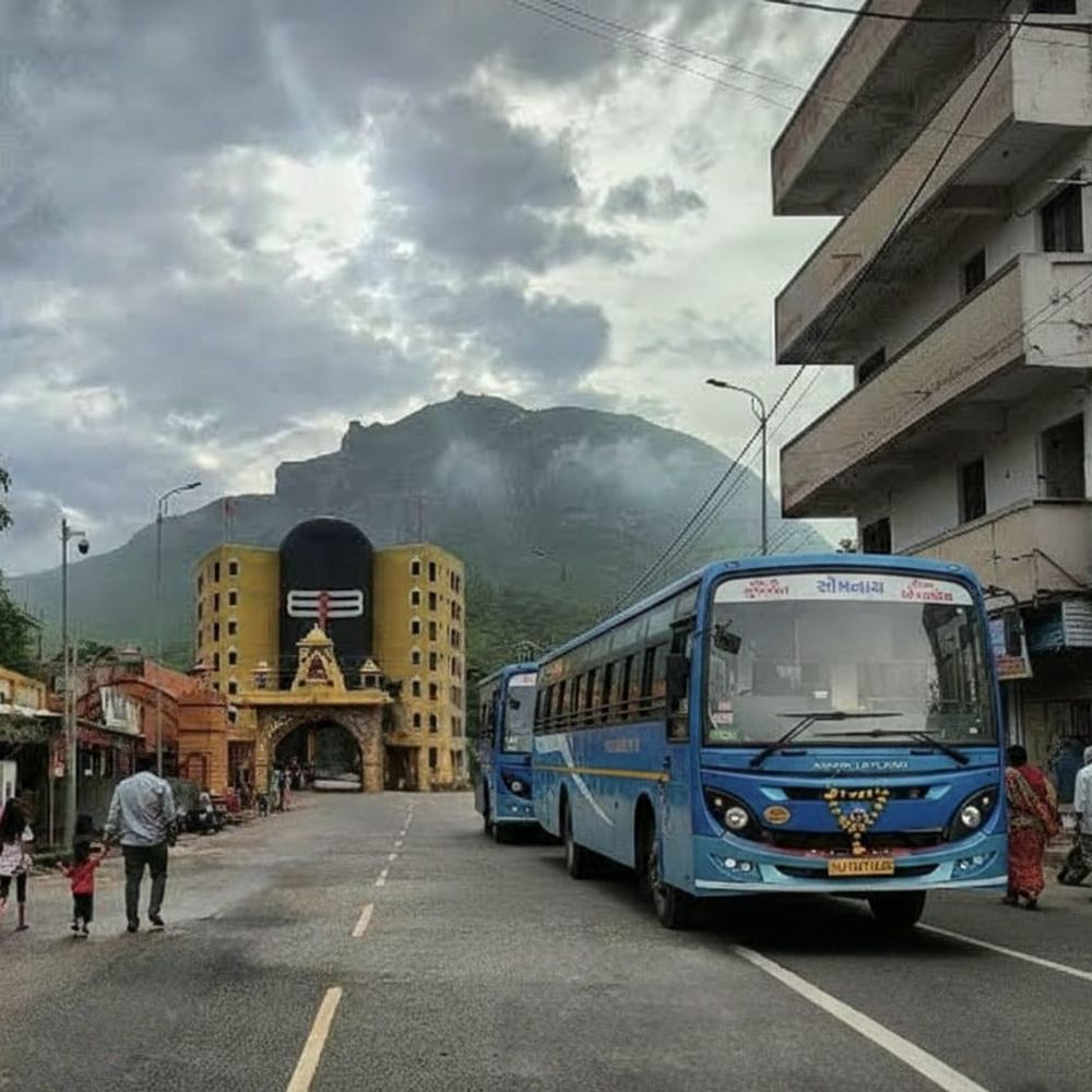 પોરબંદરથી જૂનાગઢ માટે શિવરાત્રી મેળા નિમિત્તે એસ.ટી.ની રાઉન્ડ ધ ક્લોક વધારાની બસો અને તંત્રની તૈયારીઓ.