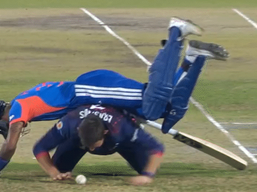 હાર્દિકની ધમાકેદાર બેટિંગ, ભારતની જીત: નામિબિયા સામે પુશ-અપ્સ અને 109 મીટરની સિક્સર સાથે ભારતે 200+નો સ્કોર બનાવ્યો.