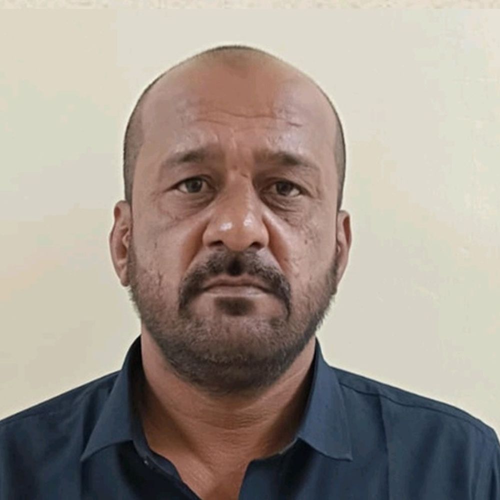 વેજલપુર મર્ડર કેસનો પેરોલ જમ્પ કેદી ઉનાવાથી ઝડપાયો, પાટણ પોલીસે અમદાવાદ જેલ મોકલ્યો.