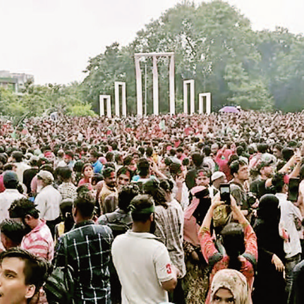 ભાષા વગરના ‘જંગલી’!: આજકાલનો લેખ માતૃભાષાના મહત્વ અને અન્ય દેશોમાં તેના જતન વિશે વાત કરે છે.