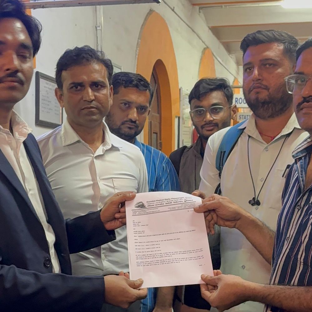 રાજકોટ-વેરાવળ ટ્રેનમાં ભીડથી પરેશાન મુસાફરો: Gondal પેસેન્જર યુનિયનની રજૂઆત.