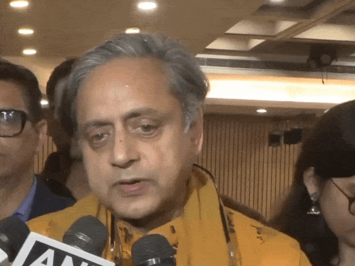 થરૂરનું AI સમિટ પર નિવેદન: મોટા કાર્યક્રમોમાં અવ્યવસ્થા શક્ય; રાહુલ ગાંધીએ તેને PR તમાશો ગણાવ્યો.