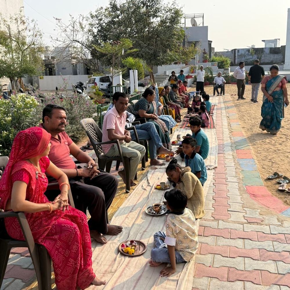 હિંમતનગરમાં 344 વિદ્યાર્થીઓએ માતા-પિતાનું પૂજન કરી સનાતન સંસ્કૃતિના સંસ્કારો ઉજાગર કર્યા.