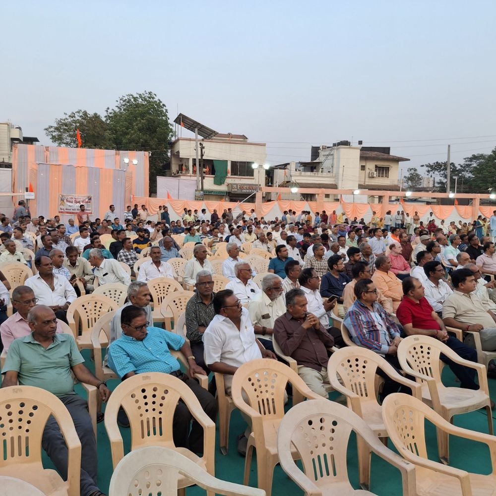 ઝાડેશ્વર હિંદુ સંમેલન: FAMILY પ્રબોધન, સામાજિક સમરસતા, નાગરિક ફરજો સમાજ માટે જરૂરી છે તે બાબત પર ભાર મૂકવામાં આવ્યો.