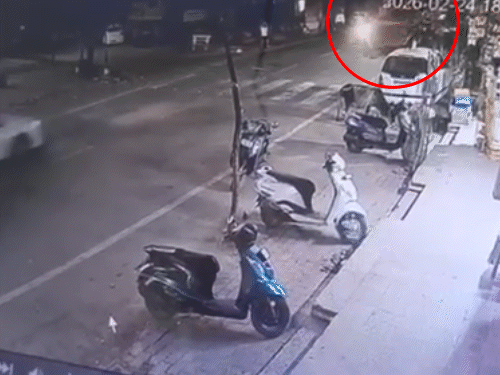 બીલીમોરામાં બે બાઇક અથડાતાં અકસ્માત, CCTV ફૂટેજમાં ઘટના કેદ, એકનું ઘટનાસ્થળે મોત.