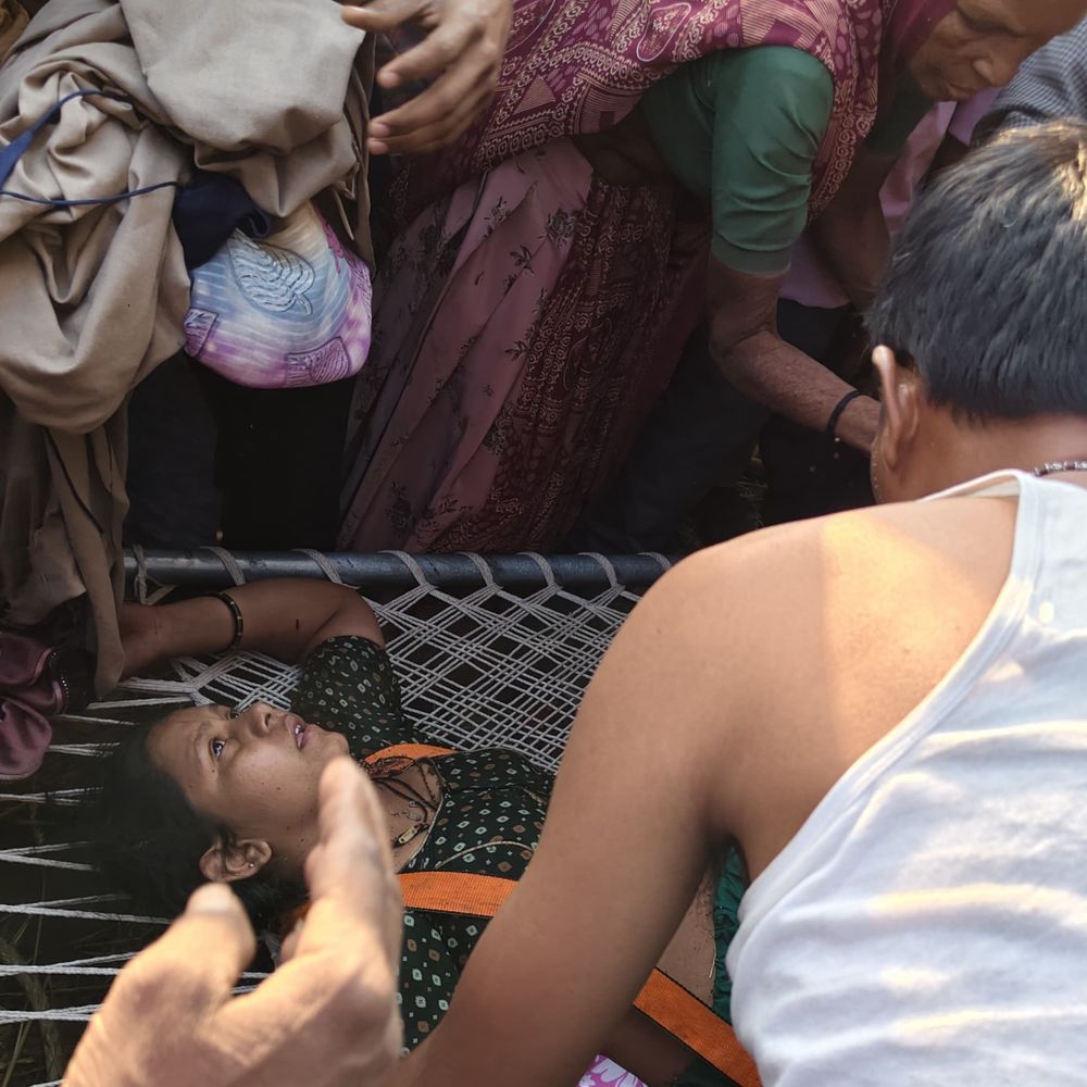 મહાદેવપુરામાં મહિલા કૂવામાં પડ્યા, હિંમતનગર ફાયર વિભાગે બચાવ્યા.