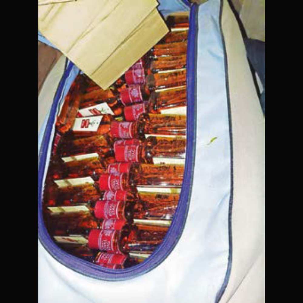 દારૂની હેરાફેરી માટે ટ્રેન ‘safe passage’; AR કોડવર્ડથી પોલીસ પણ બેગને હાથ નથી લગાડતી.