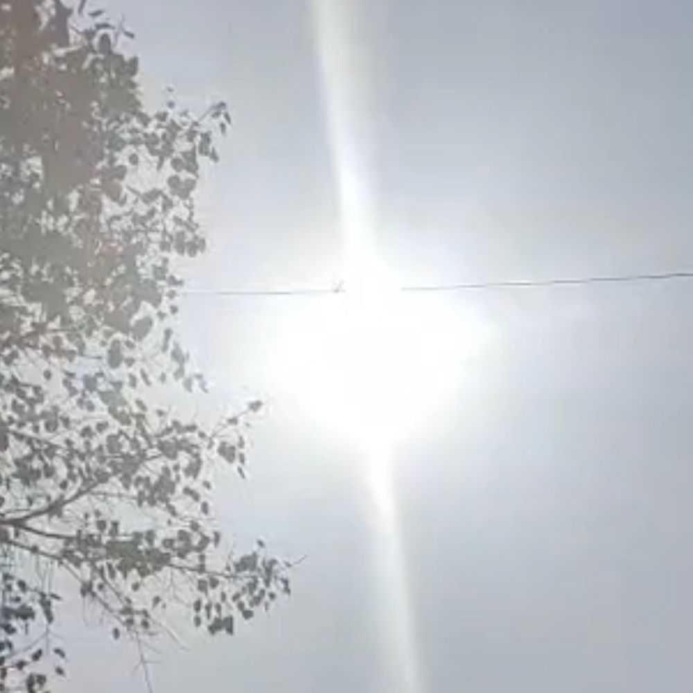 સુરતમાં ગરમીનો પ્રકોપ: માર્ચમાં જ 38° તાપમાન, 'ડબલ સીઝન', લૂ અને વાયરલ ઇન્ફેક્શનનો ખતરો.