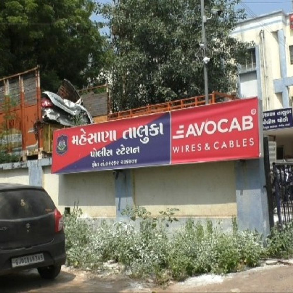 લાખવડ પાસે એક્ટિવા ટ્રેક્ટરની ટ્રોલી સાથે અથડાતાં ગાંધીધામના યુવકનું સારવાર દરમિયાન મોત.