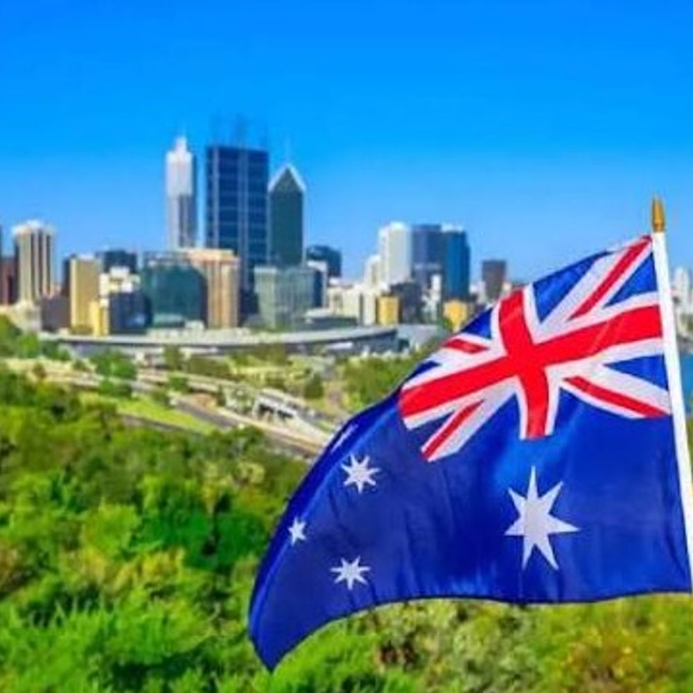 માણસાના યુવક સાથે Australia મોકલવાના નામે ₹16.40 લાખની છેતરપિંડી, ચાંદખેડાના પિતા-પુત્ર સામે ગુનો દાખલ.