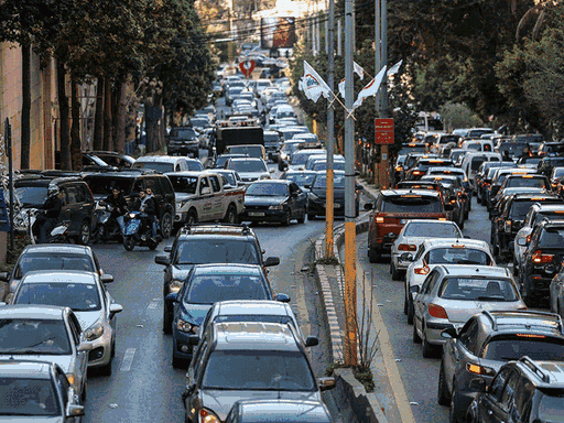 ઈરાન-ઇઝરાયલ યુદ્ધ: બજાર ખાલી, ટ્રમ્પનો વિરોધ, લોકો બેરૂત છોડી ભાગ્યા, યુદ્ધના PHOTOS.