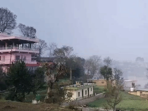 MP-રાજસ્થાન સહિત 5 રાજ્યોમાં 35°Cથી વધુ તાપમાન, દિલ્હીમાં 50 વર્ષનો રેકોર્ડ તૂટ્યો, પહાડો પર વરસાદની શક્યતા.