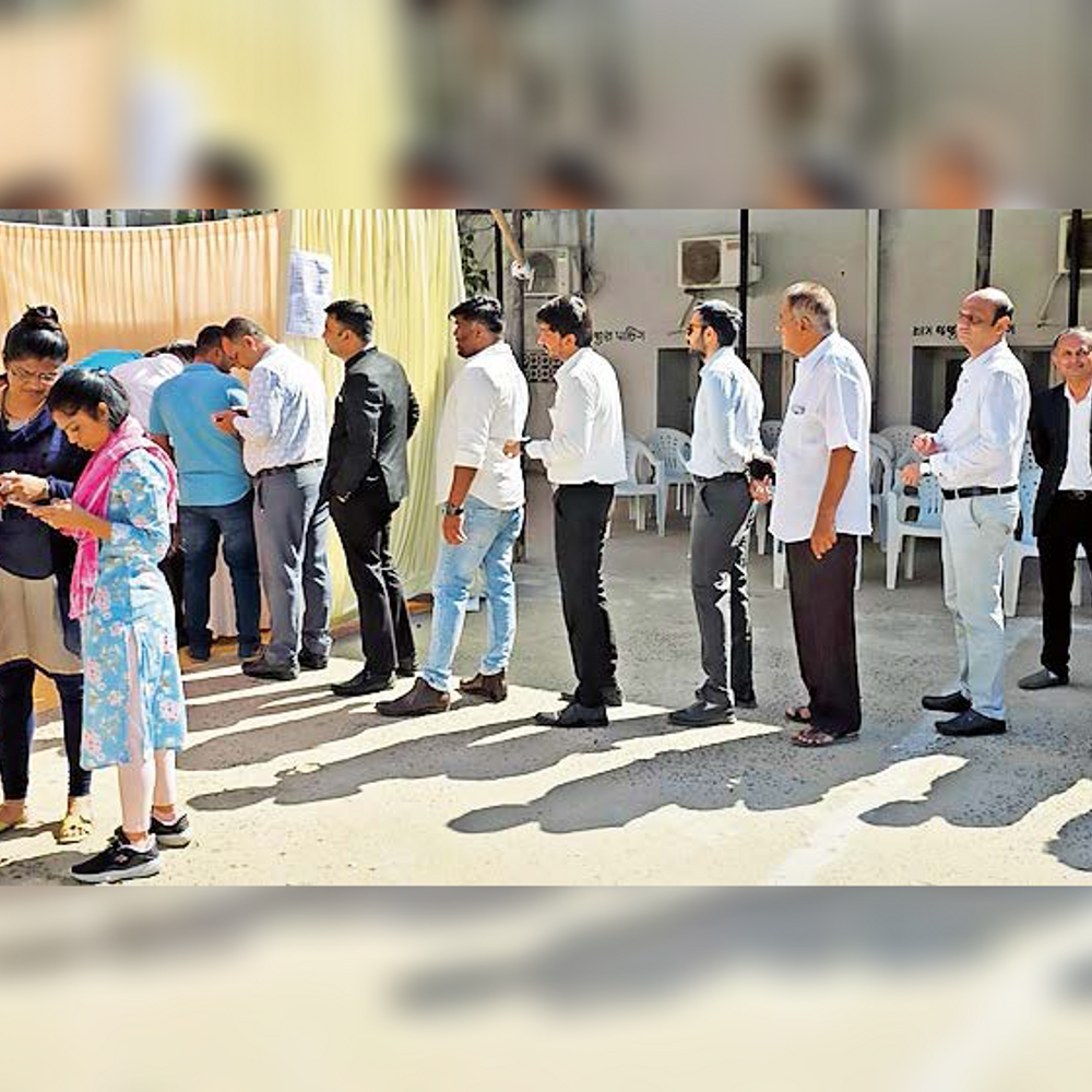 બાર કાઉન્સિલ ઓફ ગુજરાતની ચૂંટણીમાં કચ્છ જિલ્લામાં 71.89% મતદાન થયું.