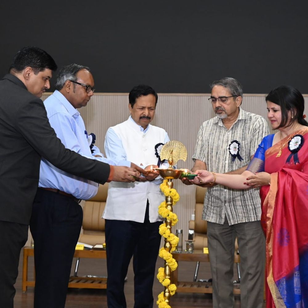 સરદાર પટેલ યુનિવર્સિટીમાં આંતરરાષ્ટ્રીય વિજ્ઞાન પરિષદ:સ્ટ્રોક સારવાર, એનર્જી સ્ટોરેજ પર 5 દેશોના 463 સંશોધકોનું મંથન