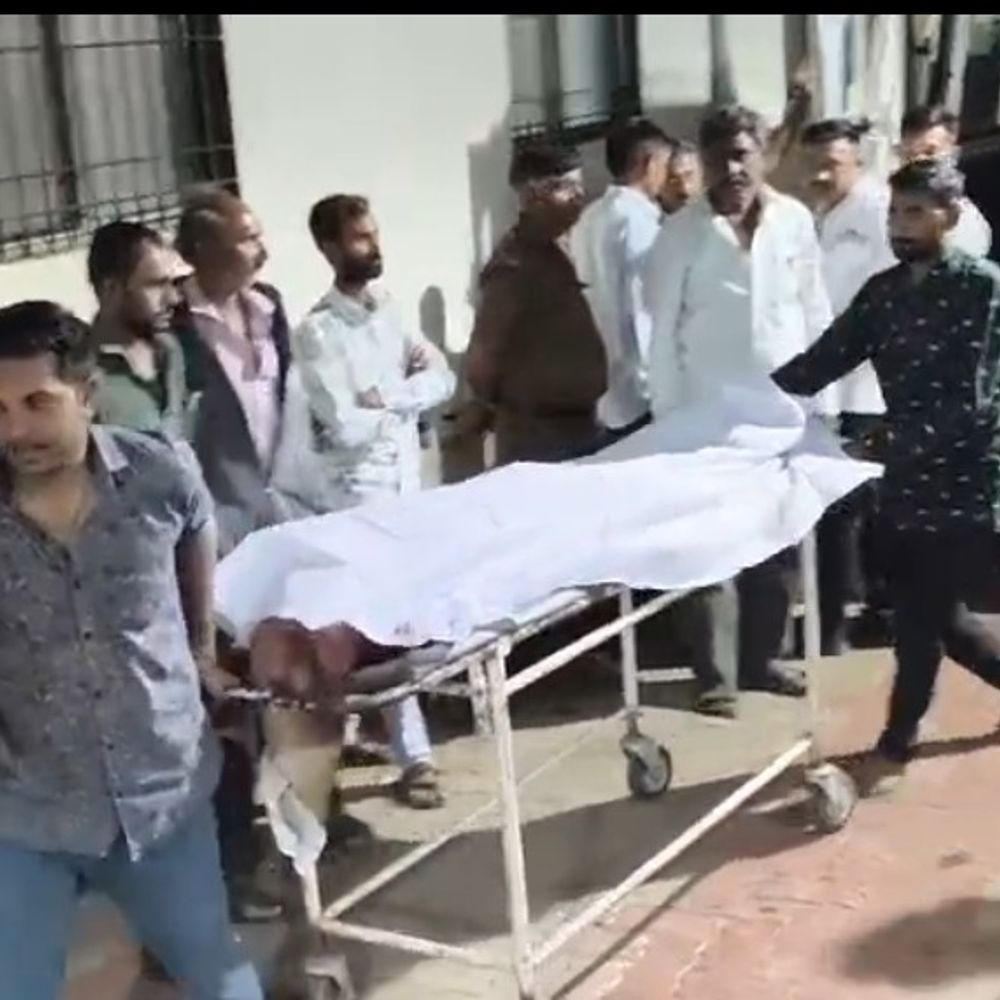 બગદાણામાં બાઇક અને ટ્રેક્ટર અકસ્માતમાં બે સગીરના મોત:મહુવાના આંગણકા-નાના ખુટવડા માર્ગ પર મોડી રાત્રે ઘટના