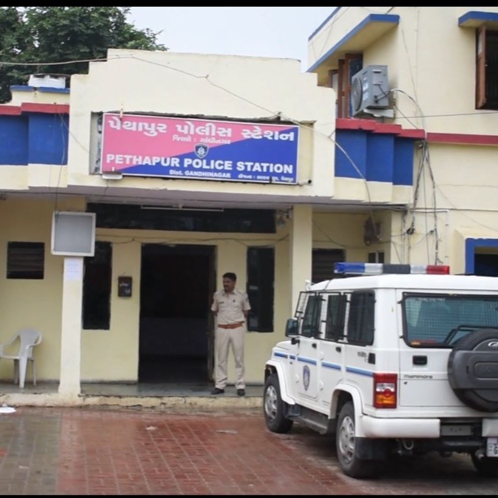 નાગા સાધુના વેશમાં સેતાનની કરતૂત:ગાંધીનગરના ખેડૂતને પૈસા ચાર ગણા કરવાની લાલચ આપી 15 લાખની છેતરપિંડી