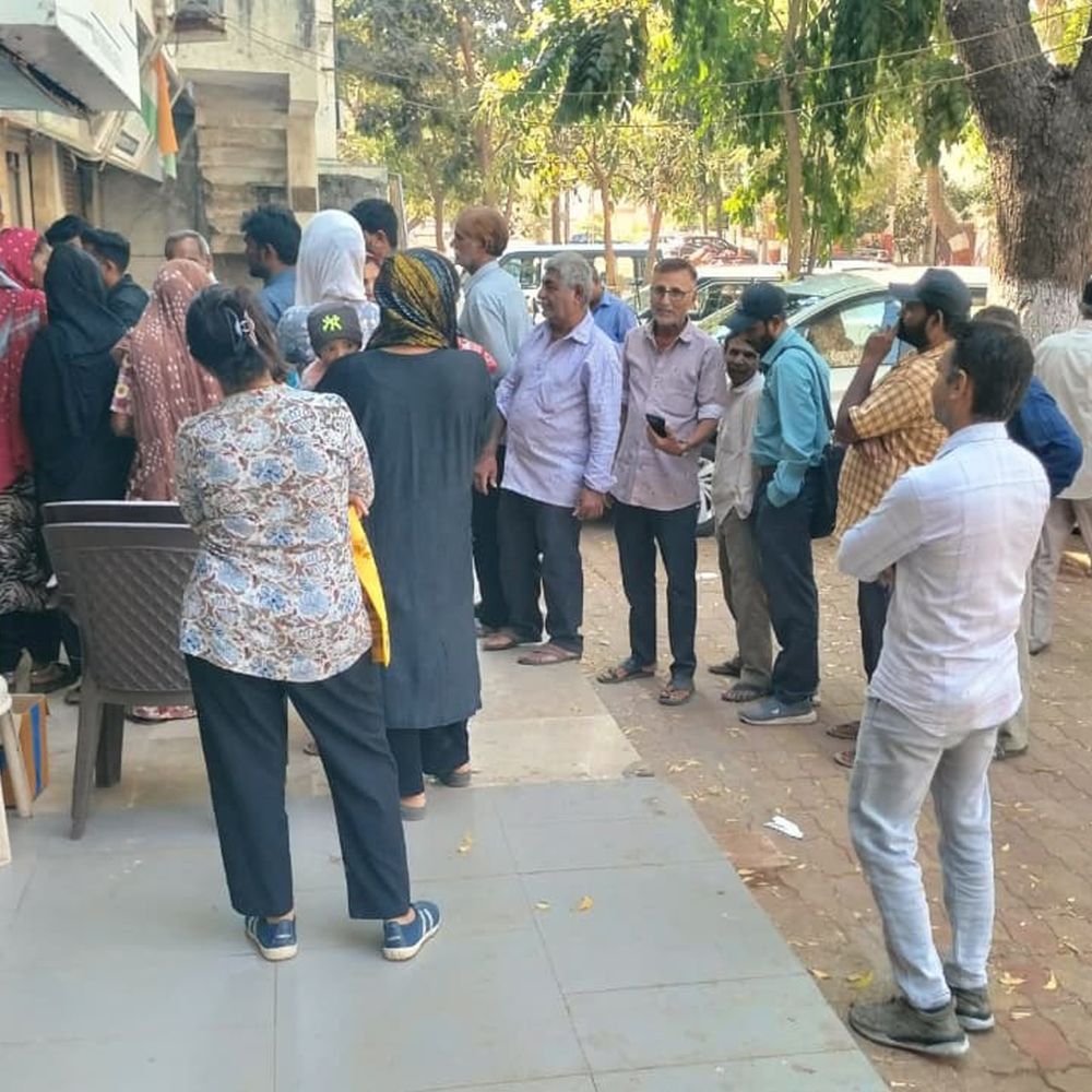 અફવાથી હાલાકી:જામનગરમાં પેટ્રોલ-ડિઝલની 8,65,000 લી. ની જરૂરિયાત સામે 37,36,000 લી. જથ્થો ઉપલબ્ધ