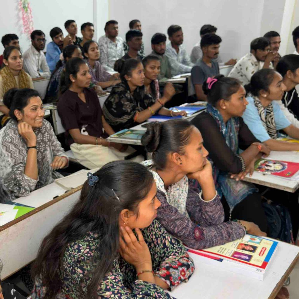 પાટણમાં ઠાકોર સમાજને પોલીસ ભરતીનું નિઃશુલ્ક કોચિંગ:સદારામ ક્લાસીસ દ્વારા શરૂ, બાબાભાઈ ભરવાડે 200 વિદ્યાર્થીઓનો ખર્ચ ઉપાડ્યો