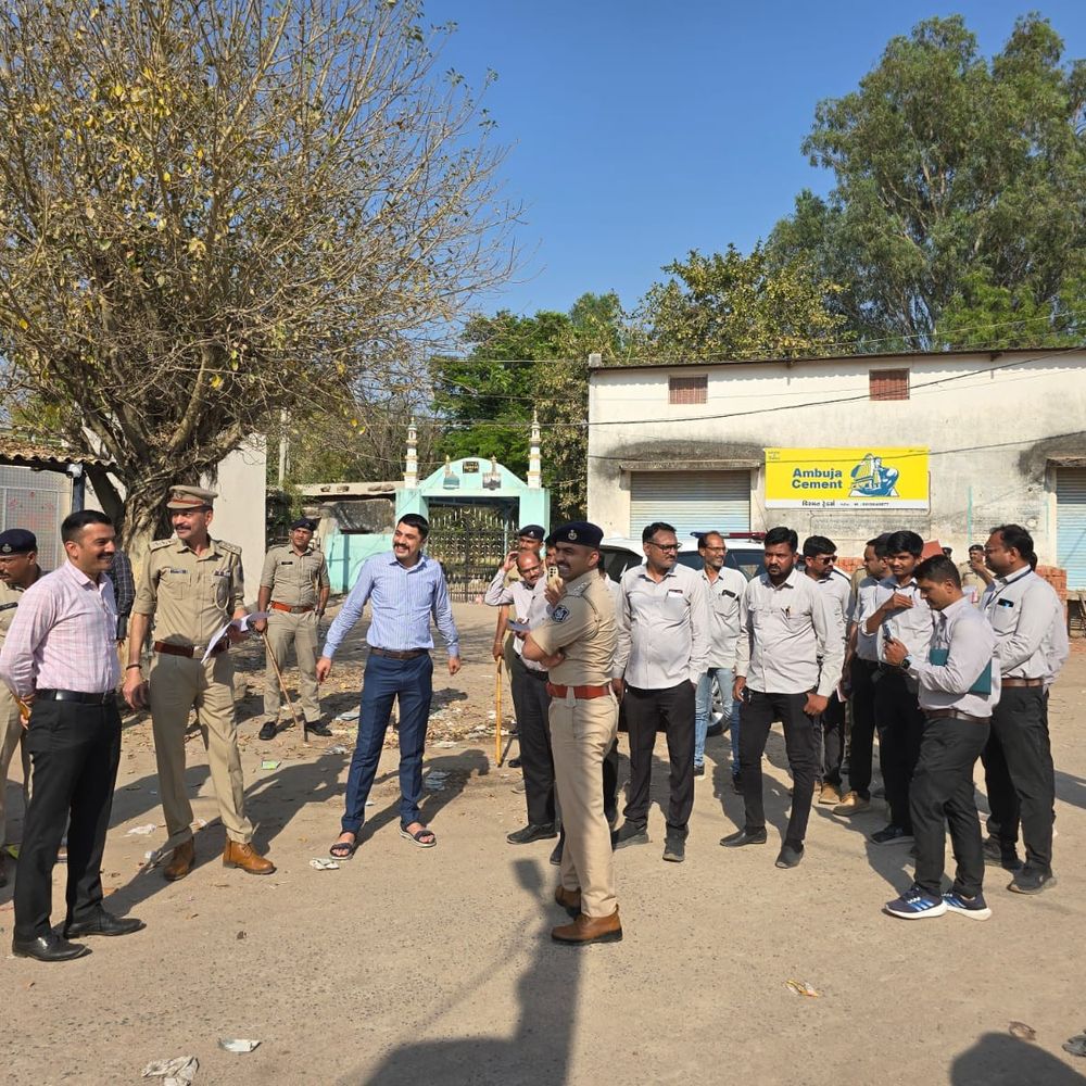 પાટડીમાં ₹ 1.32 કરોડની વીજ ચોરી ઝડપાઈ:પીજીવીસીએલ અને પોલીસની સંયુક્ત કાર્યવાહીમાં 87 કનેક્શનમાં ગેરરીતિ પકડાઈ