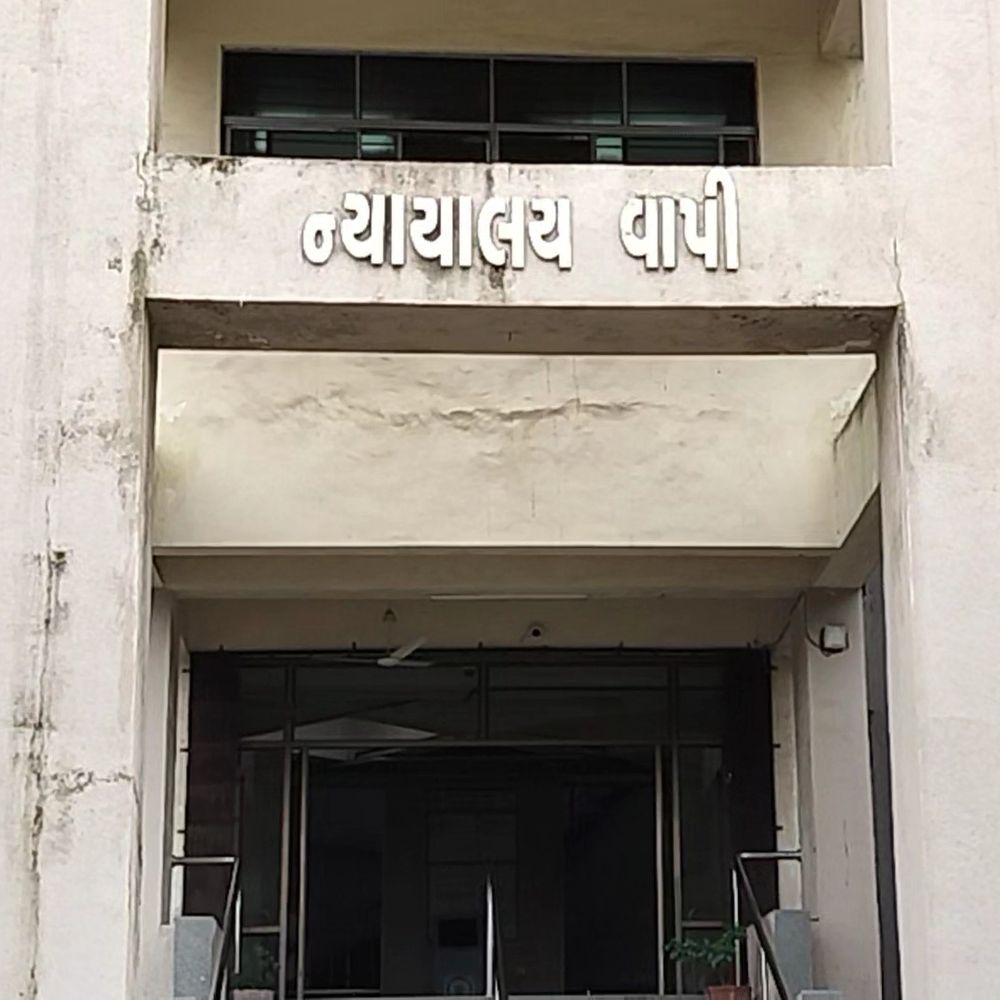 વાપી દુષ્કર્મ કેસ: આરોપીની જામીન અરજી નામંજૂર:સ્પેશિયલ પોક્સો કોર્ટે મહત્વનો ચુકાદો આપ્યો