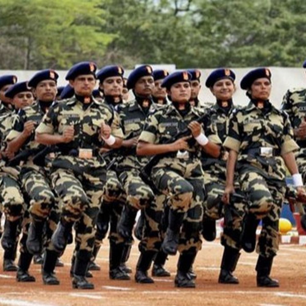 સેન્ટ્રલ ફોર્સમાં 93000 જગ્યાઓ ખાલી:CRPFમાં સૌથી વધુ 27 હજાર, સરકારે સંસદમાં જણાવ્યું- 5 વર્ષમાં CAPFમાં રાજીનામા 86% વધ્યા