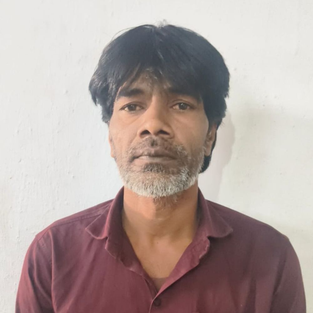 પંચમહાલ SOGએ વોન્ટેડ આરોપીને ઝડપ્યો:પશુ સંરક્ષણ ધારા હેઠળ એક વર્ષથી ફરાર હતો