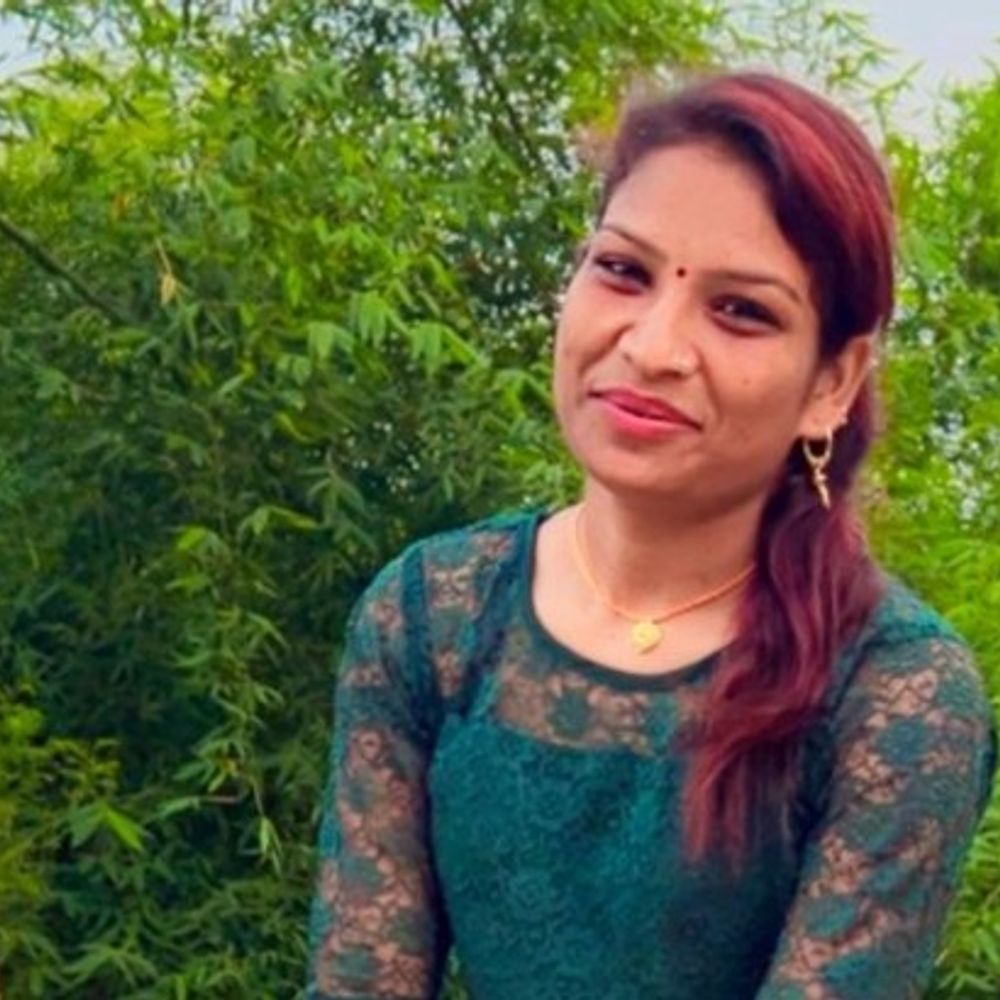 MPની પ્રિયાએ એપાર્ટમેન્ટની અગાસીથી કૂદી જીવન ટૂંકાવ્યું:મોરબીમાં એક યુવાન અને અન્ય એક મહિલાએ ગળેફાંસો ખાધો, પોલીસે ત્રણેય મામલે ગુનો નોંધી તપાસ શરૂ કરી