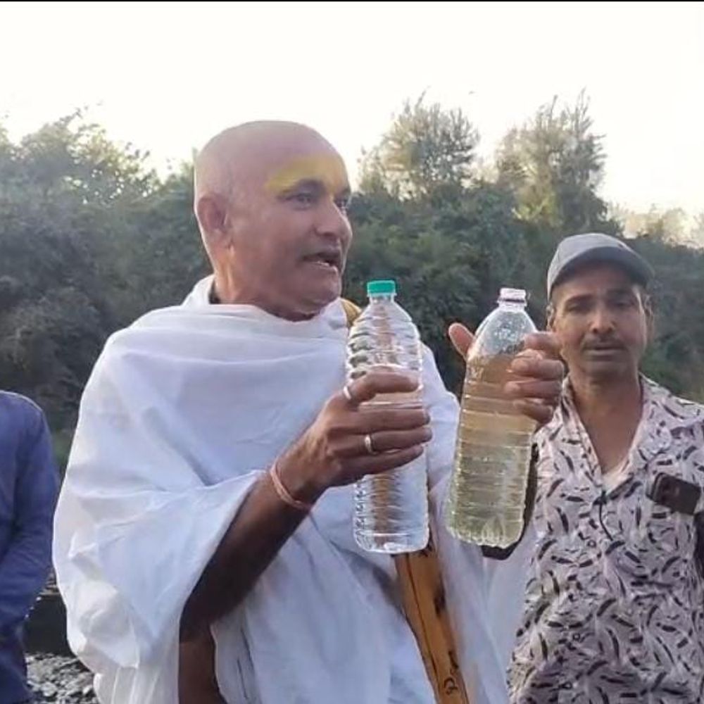 લોકોમાં આક્રોશ:નદીઓમાં સાડી ઉદ્યોગોમાંથી કેમિકલયુક્ત‎પાણી ઠાલવાયું, હવે આંદોલનના મંડાણ‎