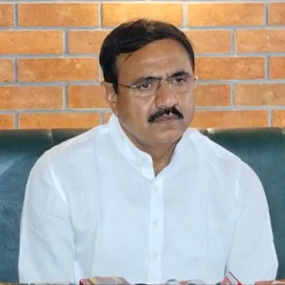 બરોડા ડેરીની ચૂંટણી પહેલા રાજકારણ ગરમાયું:ચૂંટણી પહેલા પ્રેસર પોલિટિક્સ શરૂ થયું હોવાનો કુલદીપસિંહ રાઉલજીનો આક્ષેપ, કહ્યું- MLA કેતન ઇનામદાર કનડગત કરી રહ્યા છે